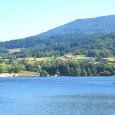 Lac d'Aubusson d'Auvergne-2