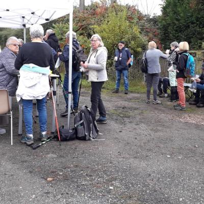 Ravitaillement sur la marche des noyers 2