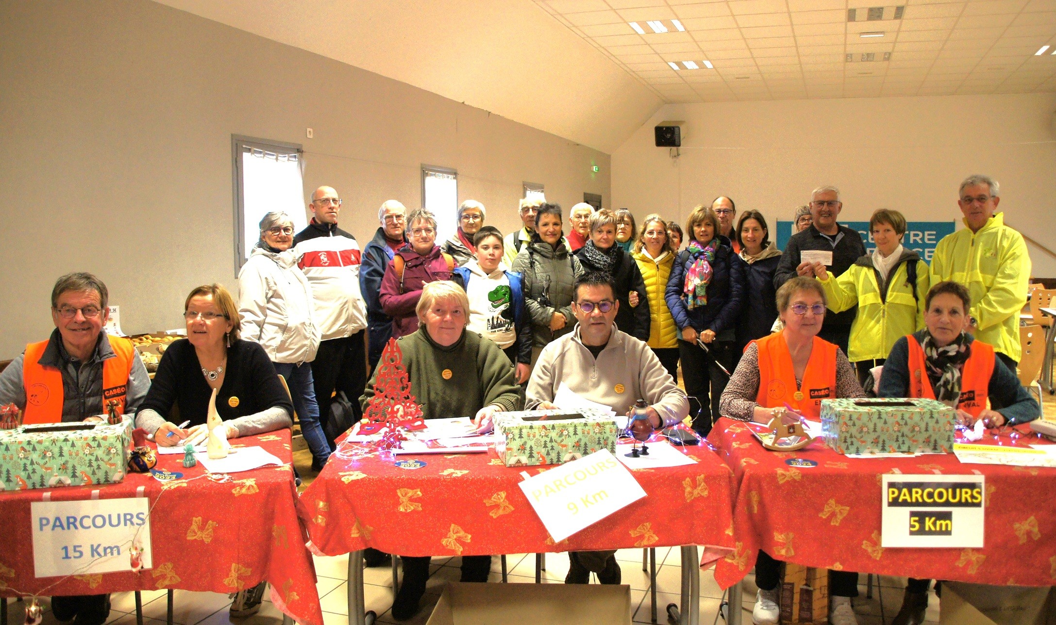 Remise du cheque pour le téléthon à Chaptuzat